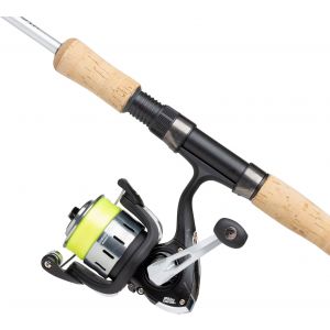 Abu Garcia Cardinal STX inkl. flätlina 8' MH 10-45 g